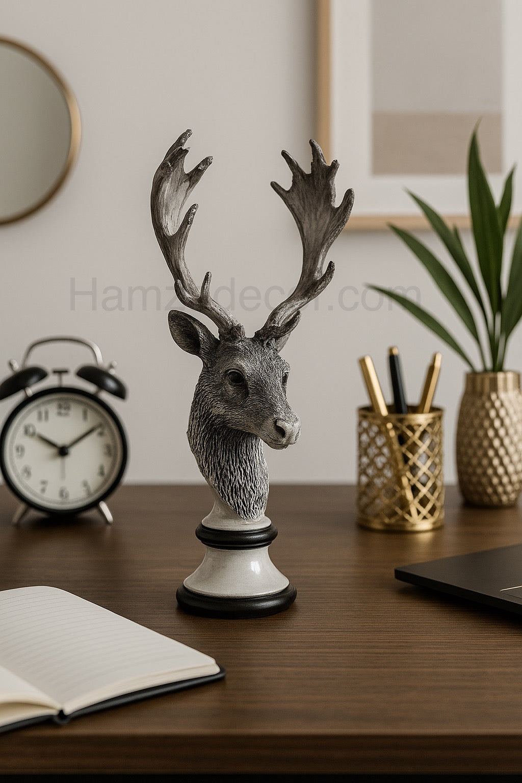8-Inch Resin Markhor Sculpture – Elegant Table Décor with Solid Base & Realistic Detailing