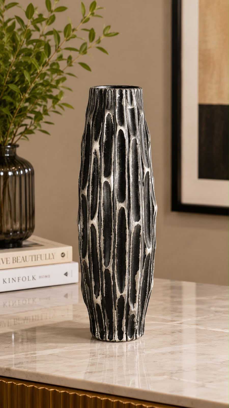 Black & Silver Textured Decorative Vase – Modern Statement Décor